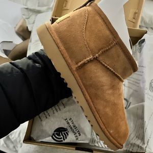 Ugg classic ultra mini